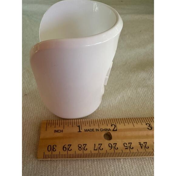 White Tory Burch Acrylic Cuff Bracelet logo lucite wide small - Picture 4 of 16